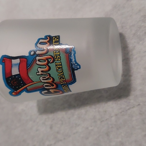 Bundle of 4 Souvenir Shot Glasses - Picture 6 of 10